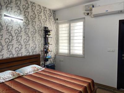 Bedroom Image of 850 Sq.ft 2.5 BHK Apartment / Flat for rent in Prestige Misty Waters, Nagavara Bengaluru for Rs. 57000