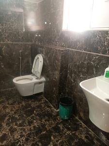 Common Bathroom Image of 5900 Sq.ft 4 BHK Villa for sale in Koncept The Trails, Manikonda Hyderabad for Rs. 150000000