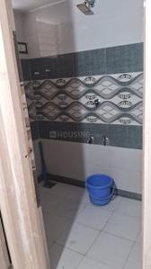 Bathroom Image of 800 Sq.ft 1 BHK Independent House for rent in Waghodia Road Vadodara for Rs. 9000