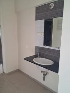 Bathroom Image of 1250 Sq.ft 2.5 BHK Apartment / Flat for sale in Kumar Sansar, Kondhwa Pune for Rs. 8600000