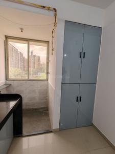 Kitchen Image of 750 Sq.ft 1 BHK Apartment / Flat for rent in Palanpur Surat for Rs. 14000
