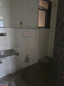 Common Bathroom Image of 552 Sq.ft 1.5 BHK Apartment / Flat for sale in Dahisar West Mumbai for Rs. 11500000