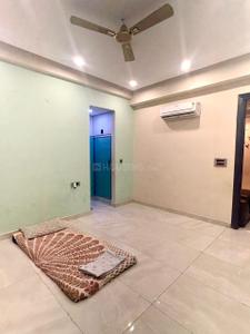 Bedroom Image of 1750 Sq.ft 3 BHK Builder Floor for rent in Sector 122 Noida for Rs. 40000
