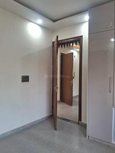 Bedroom Image of 1000 Sq.ft 3 BHK Builder Floor for rent in Sector 24 Rohini New Delhi for Rs. 30000