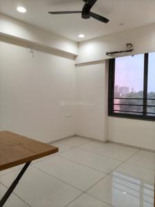Bedroom Image of 1850 Sq.ft 3 BHK Apartment / Flat for rent in Shri Hari Sky, Bhadaj Ahmedabad for Rs. 30000