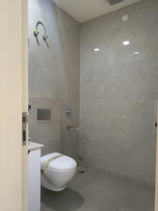 Bedroom One Image of 2150 Sq.ft 4 BHK Builder Floor for sale in Indirapuram Ghaziabad for Rs. 25000000