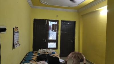 Bedroom Image of 1200 Sq.ft 3 BHK Apartment / Flat for rent in Kundari Rakabganj Lucknow for Rs. 15000
