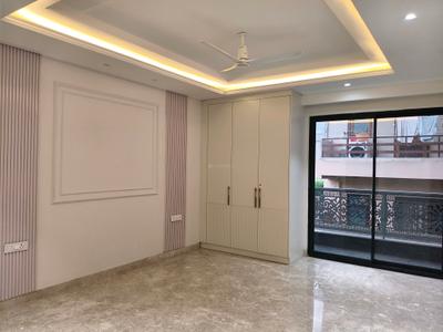Bedroom Image of 2500 Sq.ft 4 BHK Builder Floor for sale in Greenwood City Floors, Sector 45 Gurgaon for Rs. 44000000