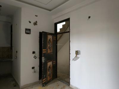 Living Room Image of 750 Sq.ft 2 BHK Builder Floor for sale in DLF Ankur Vihar Ghaziabad for Rs. 2390569