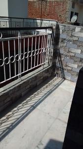 Balcony Image of 450 Sq.ft 1 BHK Builder Floor for rent in Kalkaji New Delhi for Rs. 19000