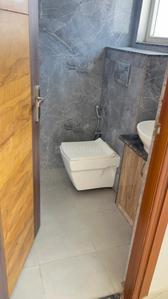 Bathroom Image of 1800 Sq.ft 3 BHK Apartment / Flat for rent in Mansarovar Extension Jaipur for Rs. 20000