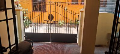 Balcony Image of 700 Sq.ft 2 BHK Independent House for rent in Sithalapakkam Chennai for Rs. 15000