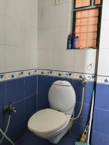 Common Bathroom Image of 550 Sq.ft 1 BHK Apartment / Flat for sale in Kshitija Shree Laxmi Residency, Byculla Mumbai for Rs. 13500000