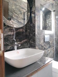 Bedroom One Image of 2200 Sq.ft 3 BHK Builder Floor for rent in Sector 57 Gurgaon for Rs. 55000