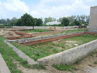 Image of 900 Sq.ft Residential Plot / Land for sale in Chhatikara, Vrindavan for Rs. 2600000