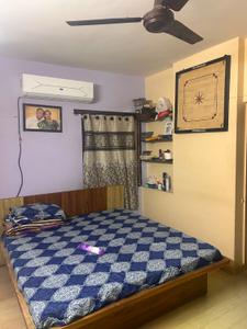 Bedroom Image of 963 Sq.ft 2 BHK Apartment / Flat for sale in Ambawadi Ahmedabad for Rs. 6500000