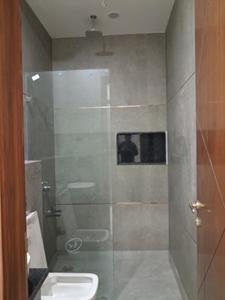 Common Bathroom Image of 1200 Sq.ft 3 BHK Builder Floor for sale in Paschim Vihar New Delhi for Rs. 27000000