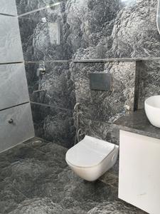 Common Bathroom Image of 1580 Sq.ft 3 BHK Builder Floor for rent in Sector 22 Gurgaon for Rs. 54000