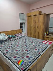 Bedroom Image of 1950 Sq.ft 3 BHK Apartment / Flat for sale in Shivam Eshanti Elegance Phase 1, Bhayli Vadodara for Rs. 9000000