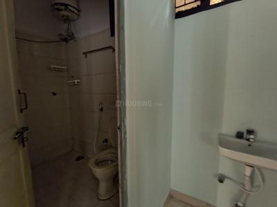 Bathroom Image of 500 Sq.ft 1 RK Apartment / Flat for rent in Bangalore City Municipal Corporation Layout Bengaluru for Rs. 15000