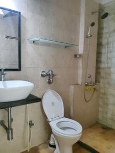 Common Bathroom Image of 860 Sq.ft 2 BHK Apartment / Flat for sale in Capri Chs Ltd, Hiranandani Estate Thane for Rs. 11500000