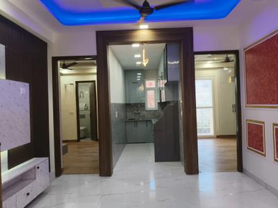 Living Room Image of 1450 Sq.ft 4 BHK Apartment / Flat for sale in Chipiyana Buzurg Ghaziabad for Rs. 8100500