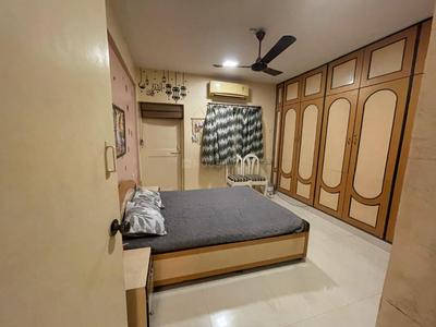 Hall Image of 1100 Sq.ft 2 BHK Apartment / Flat for rent in Andheri West Mumbai for Rs. 100000