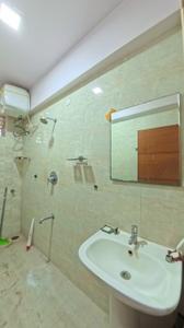 Bathroom Image of 1550 Sq.ft 3 BHK Apartment / Flat for rent in Arakere Bengaluru for Rs. 45000