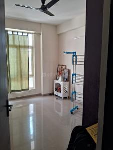 Hall Image of 1320 Sq.ft 2.5 BHK Apartment / Flat for rent in Paramount Symphony, Crossings Republik Ghaziabad for Rs. 17500