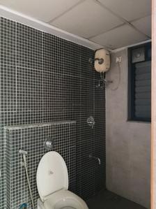 Common Bathroom Image of 1180 Sq.ft 2.5 BHK Apartment / Flat for sale in Lodha Lakeshore Greens, Palava Phase 2 Thane for Rs. 8400000