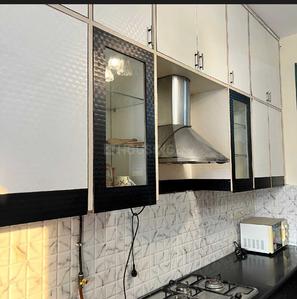 Kitchen Image of 1500 Sq.ft 3 BHK Apartment / Flat for rent in Parsvnath Prestige, Sector 93A Noida for Rs. 57000