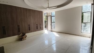 Bedroom Image of 5200 Sq.ft 5 BHK Builder Floor for sale in Kaushambi Ghaziabad for Rs. 60000000