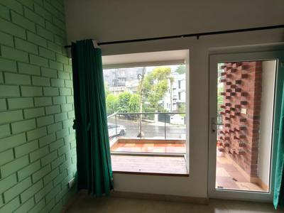 Bedroom Image of 3249 Sq.ft 3 BHK Builder Floor for rent in Safdarjung Development Area New Delhi for Rs. 170000