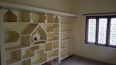 Bedroom Image of 1700 Sq.ft 2.5 BHK Builder Floor for rent in Serilingampally Hyderabad for Rs. 22000