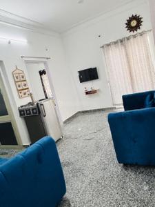 Hall Image of 1000 Sq.ft 2 BHK Apartment / Flat for rent in Puppalaguda Hyderabad for Rs. 38000