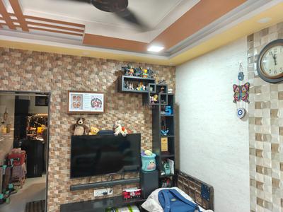 Hall Image of 800 Sq.ft 3 BHK Independent House for sale in Kandivali West Mumbai for Rs. 12000000