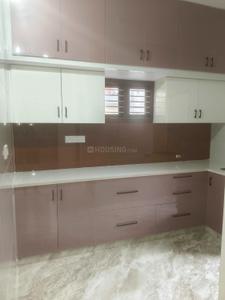 Kitchen Image of 1300 Sq.ft 2 BHK Builder Floor for rent in Basaveshwara Nagar Bengaluru for Rs. 40000