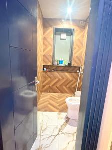 Bathroom Image of 1750 Sq.ft 3 BHK Builder Floor for rent in Sector 122 Noida for Rs. 40000