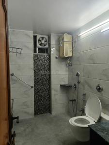 Bathroom Image of 2400 Sq.ft 3 BHK Apartment / Flat for sale in Bodakdev Ahmedabad for Rs. 20000000