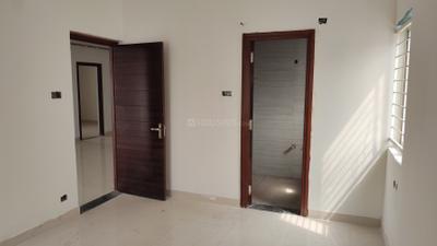 Bedroom Image of 1600 Sq.ft 3 BHK Apartment / Flat for sale in SMR Vinay Iconia, Serilingampally Hyderabad for Rs. 17575000