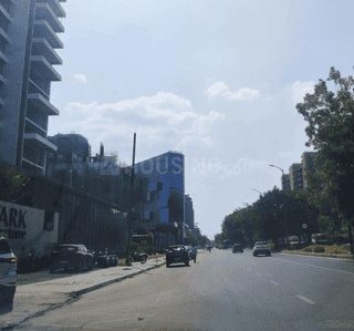 Image of 3949 Sq.ft 4 BHK Apartment / Flat for sale in Seventh Stark Torre, Science City, Ahmedabad for Rs. 71000000