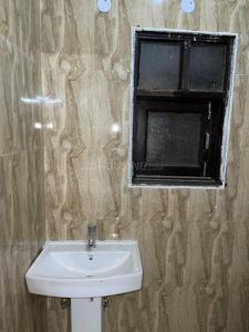 Bathroom Image of 441 Sq.ft 1 BHK Apartment / Flat for sale in Dera Mandi New Delhi for Rs. 1700000