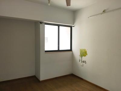 Bedroom Image of 1200 Sq.ft 3 BHK Apartment / Flat for rent in Lodha Lakeshore Greens, Palava Phase 2 Thane for Rs. 17000