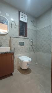 Bathroom Image of 1400 Sq.ft 3 BHK Apartment / Flat for sale in Sector 18 Gurgaon for Rs. 13300000