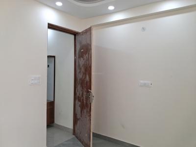 Bedroom Image of 800 Sq.ft 2 BHK Apartment / Flat for sale in MMD Harsh Residency, Phase 2 Noida for Rs. 4200000