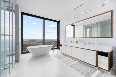 Image of 3920 Sq.ft 5 BHK Apartment / Flat for sale in Provenance Four Seasons Private Residences, Worli, Mumbai for Rs. 300000000