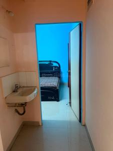 Image of 1000 Sq.ft 2 BHK Apartment / Flat for rent in Kumar Primavera B6, Wadgaon Sheri, Pune for Rs. 30000