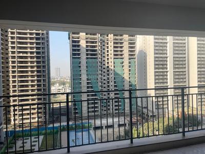 Balcony Image of 2563 Sq.ft 3 BHK Apartment / Flat for sale in Godrej Woods, Sector 43 Noida for Rs. 48000000