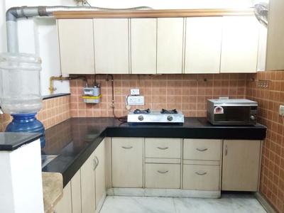 Kitchen Image of 1350 Sq.ft 2 BHK Builder Floor for rent in East Of Kailash New Delhi for Rs. 75000