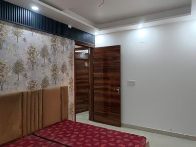Bedroom Image of 1125 Sq.ft 4 BHK Apartment / Flat for sale in Sector 38 Rohini New Delhi for Rs. 7500000